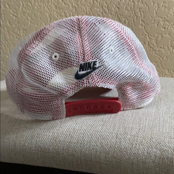 Womens Nike Anaheim Angels hat - Picture 2 of 3